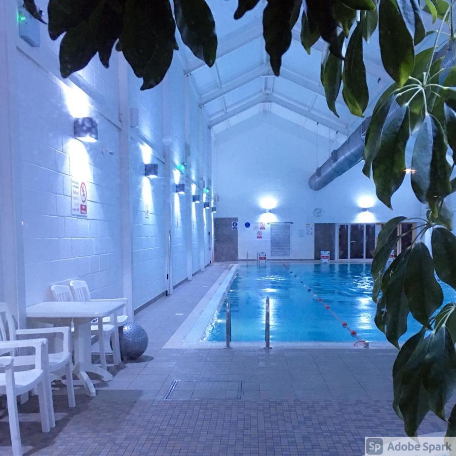 Bay Retreat Holiday Home Apartment The Bay ฟายลี ภายนอก รูปภาพ